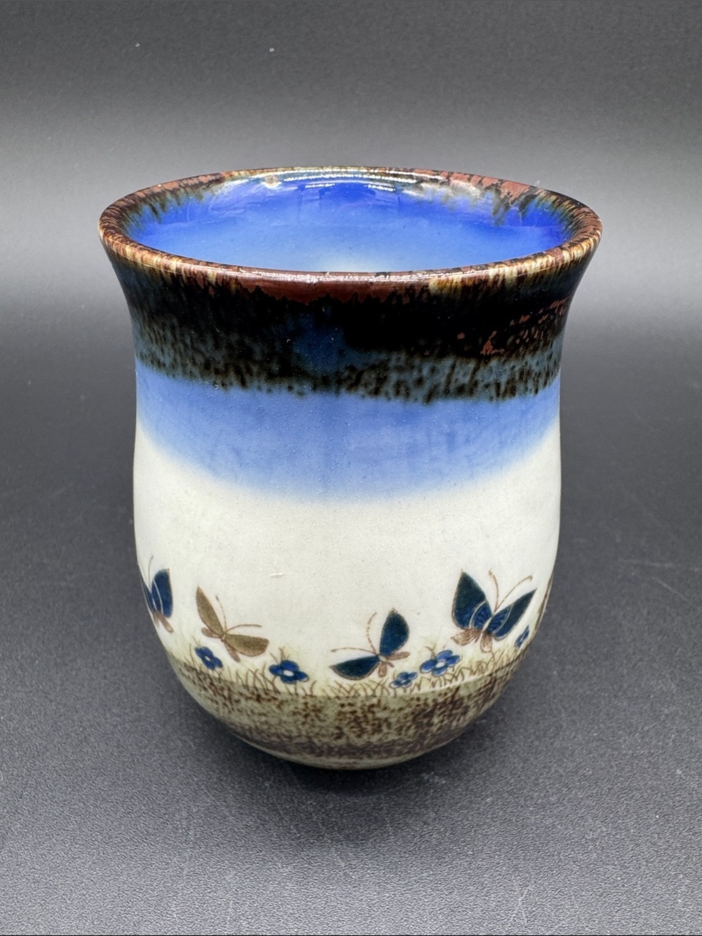Otagiri Handcrafted Stoneware Pottery Butterfly Mug Blue Brown 4" Tall Japan - Picture 6 of 7